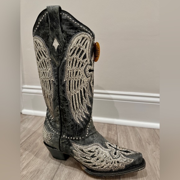 A4232 NEVER WORN / NEW CORRAL COWGIRL BOOTS - Picture 8 of 8